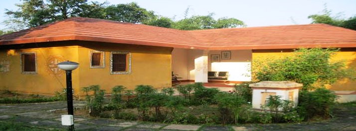 2514/Tourist Village - Khajuraho 04.jpg